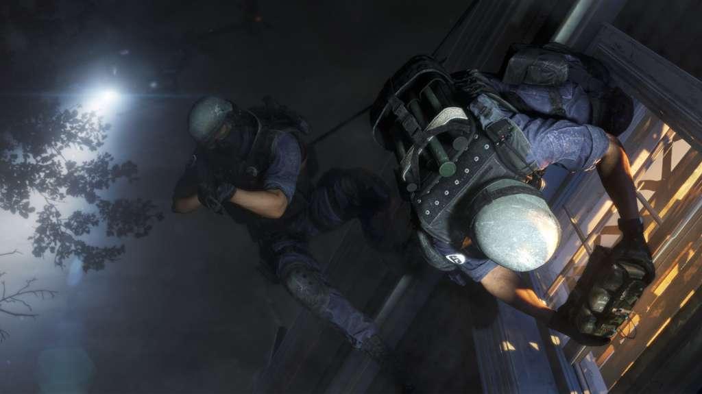 Screen Shot image 4 Tom Clancy'S Rainbow Six Siege اولتمت اصدار اوروبي يوبيسوفت كونكت كود رقمي