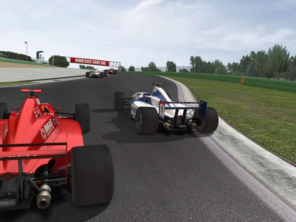 Screen Shot image 2 RACE 07 + Formula RaceRoom DLC ستيم كود رقمي