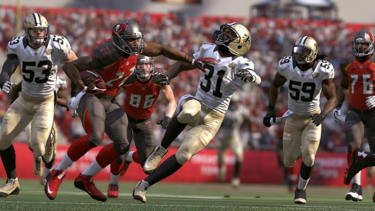 Screen Shot image 2 Madden NFL 17 اكسبوكس 1 كود رقمي