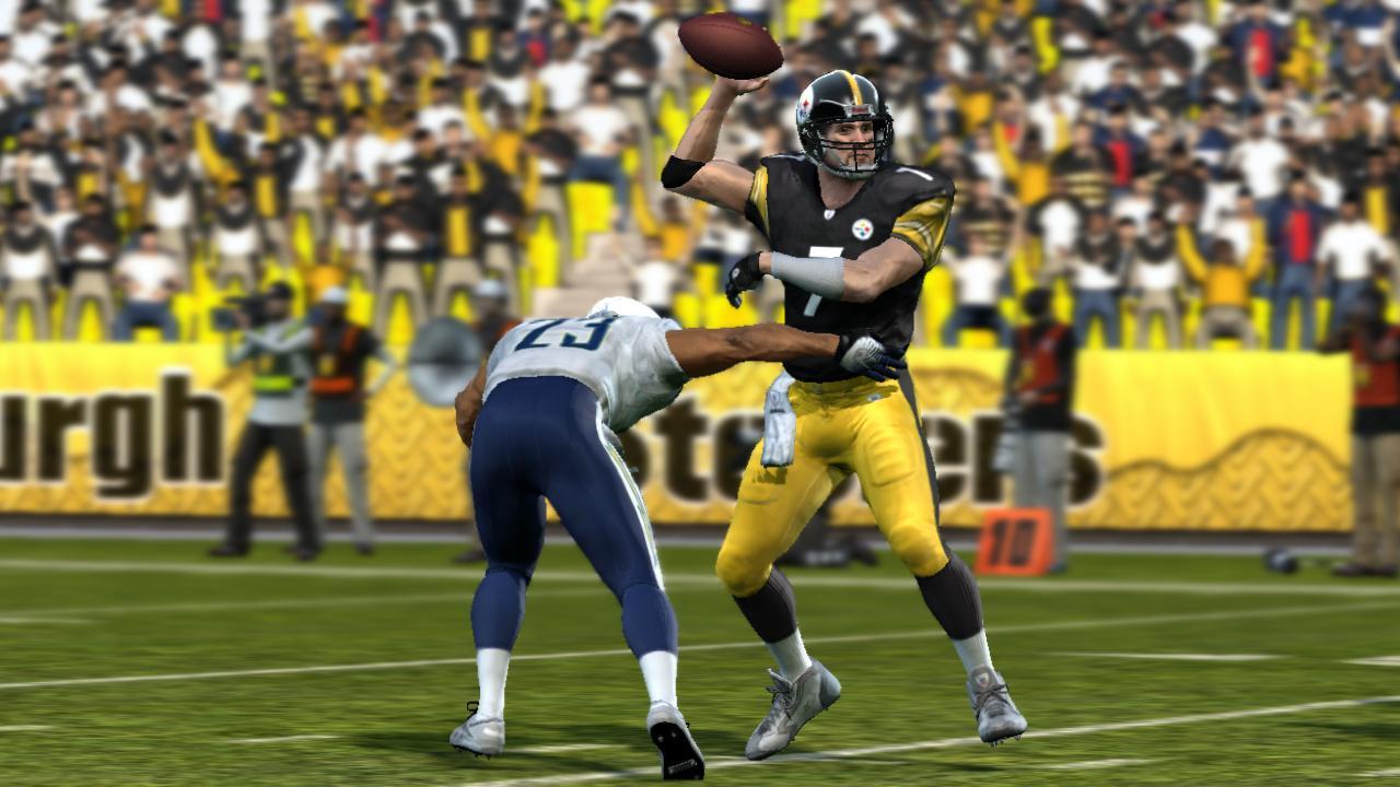 Screen Shot image 0 Madden NFL 18 اكسبوكس 1 كود رقمي